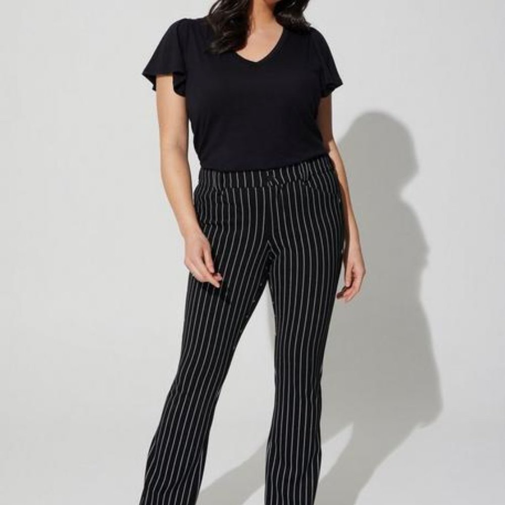 Torrid Flutter Sleeve Tee 2x